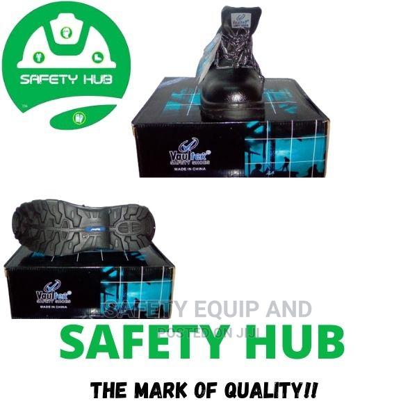 Vaultex Safety Footwear for Industrial Use - main view