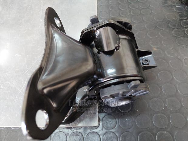 Mazda 6/ Atenza Left Engine Mount - thumbnail 2