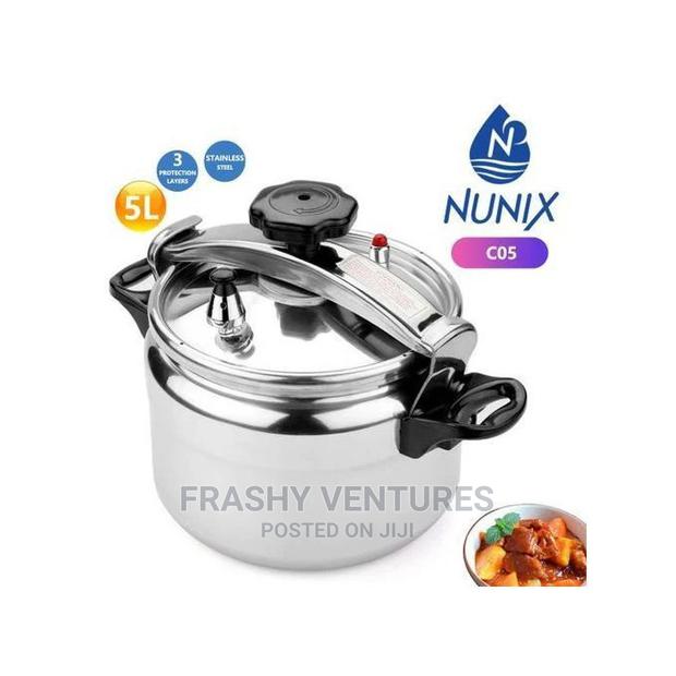 Aluminum Pressure Cooker - main view