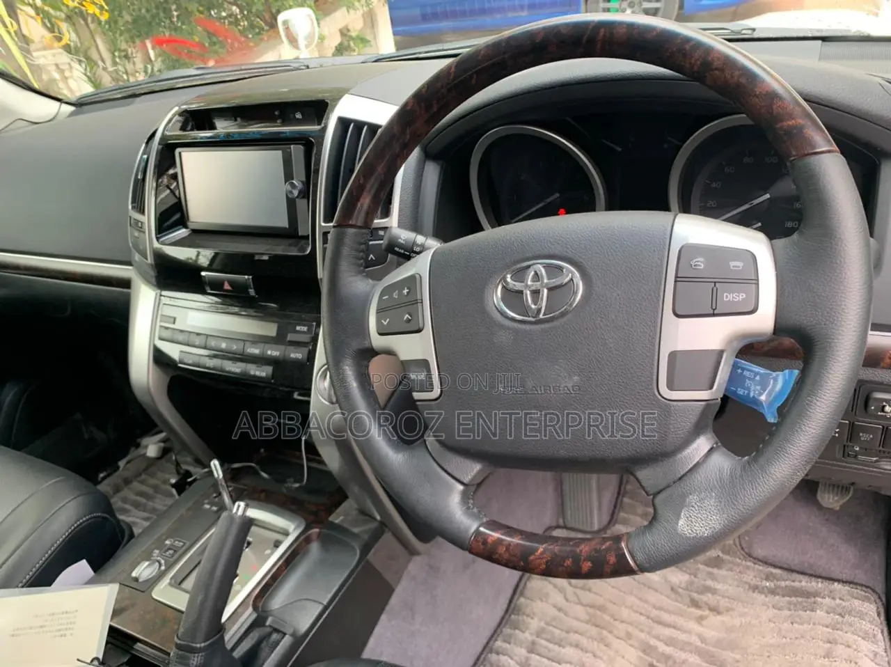 Toyota Land Cruiser 2014 4.6 V8 AX G Selection White