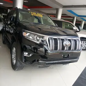 Toyota Land Cruiser Prado 2017 2.7 Black