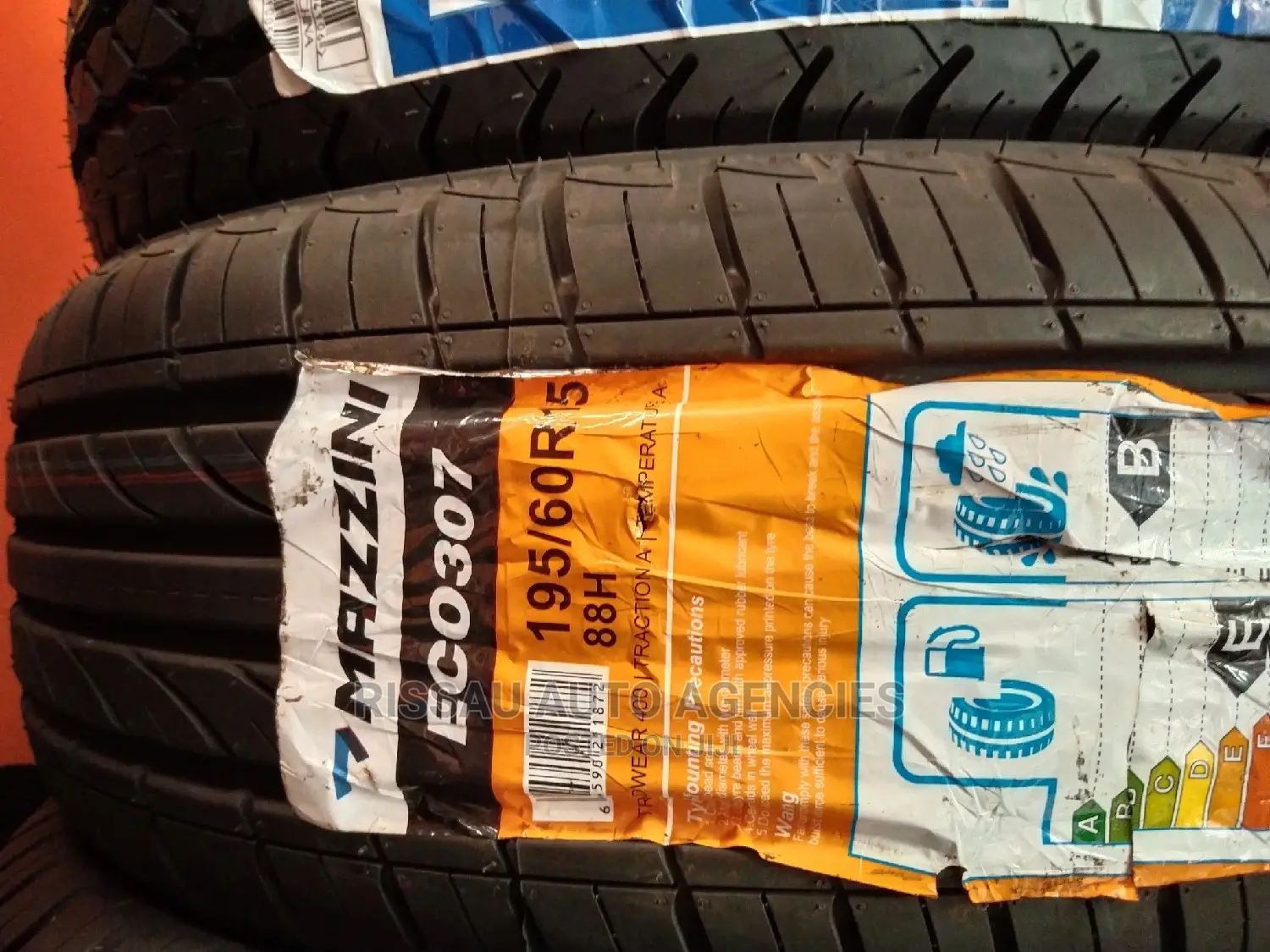 195/60 R 15 Mazzini Tyres