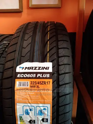 225/45 R 17 Mazzini Tyres