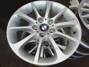 17inch Rims for BMW (ORIGINAL ONES.
