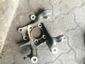 Toyota Vanguard/Rav 4 Steering Knuckle.