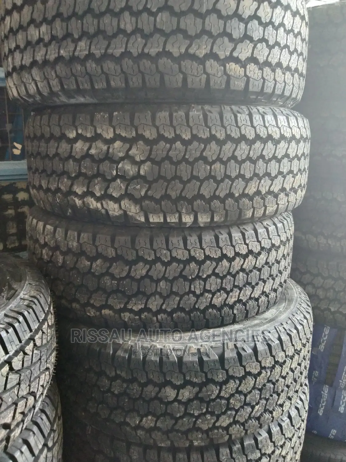 265/65 R 17 Goodyear Tyres