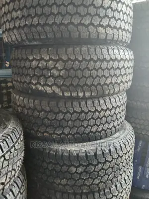 265/65 R 17 Goodyear Tyres