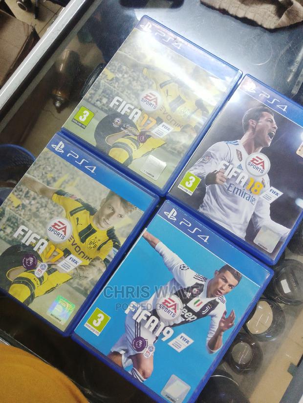 Classic Fifa Games - main view