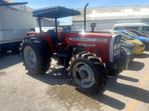 Massey Ferguson 385 - thumbnail 3