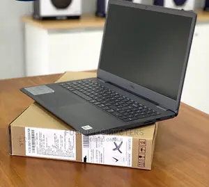New Laptop Dell Vostro 3500 4GB Intel Core I3 1T