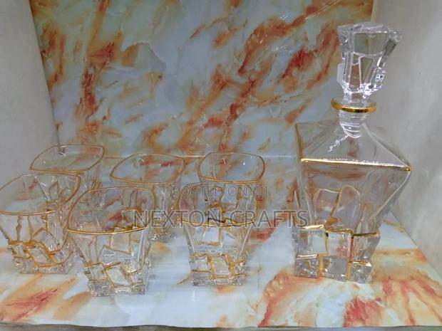 Best Whiskey Decanter - main view