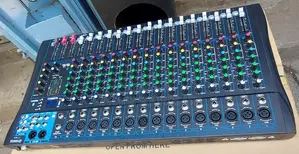 16 Channel Plain Mixer