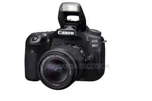 Canon EOS 90D Camera With a 18-55mm IS STM Lens