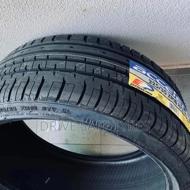 225/35 R18 Accelera Tyre Made in Indonesia