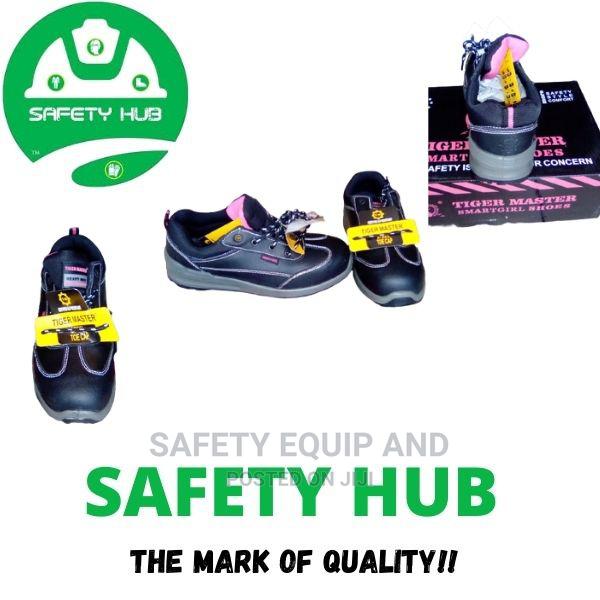 Smart Girl Safety Shoes for Ladies in Kenya