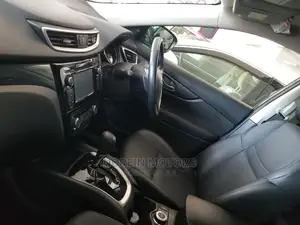 Nissan X-Trail 2014