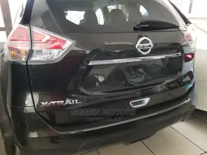 Nissan X-Trail 2014