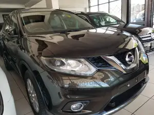 Nissan X-Trail 2014