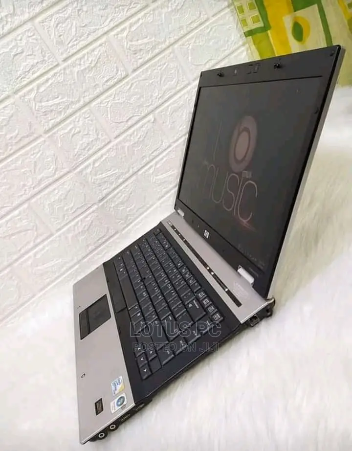 Laptop HP Compaq 8530p 2GB Intel Core 2 Duo HDD 160GB
