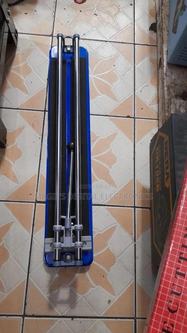 Tile Cutter Machine - thumbnail 2