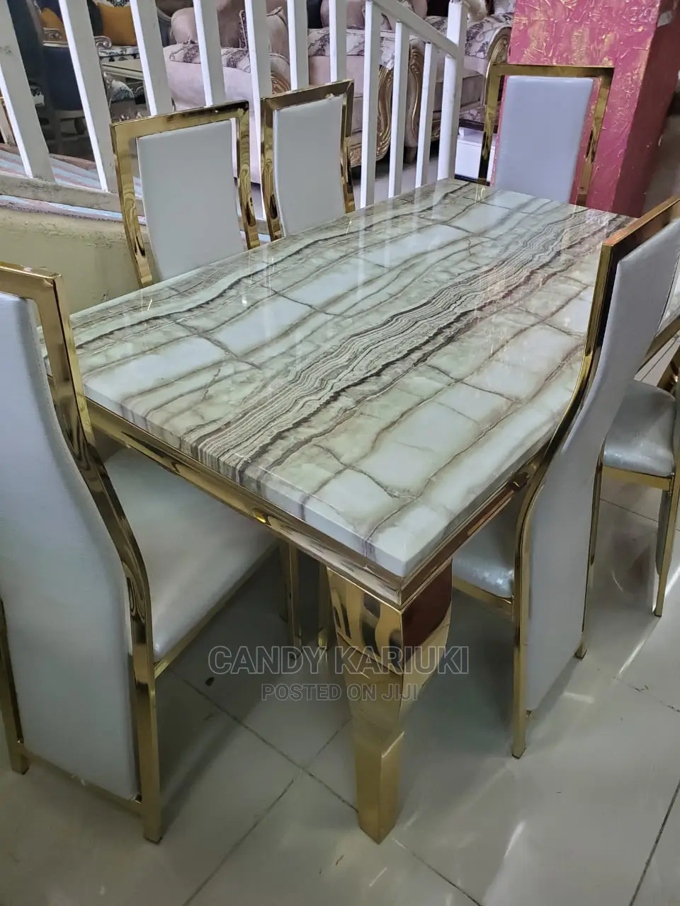 Pure Marble Dining Table With 6 Seats