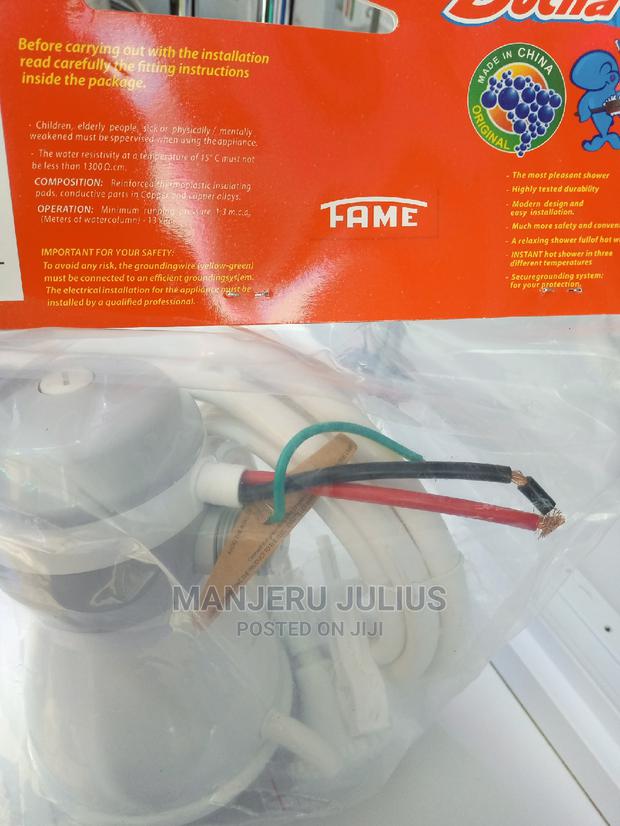 3T Fame Shower - main view