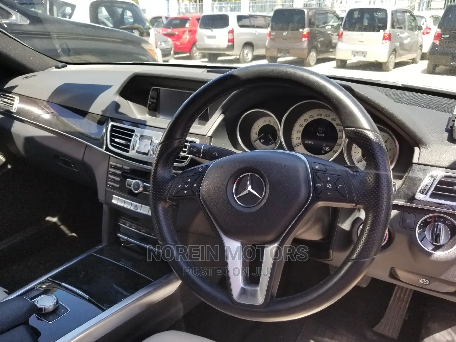 Mercedes-Benz E200 2014 Silver