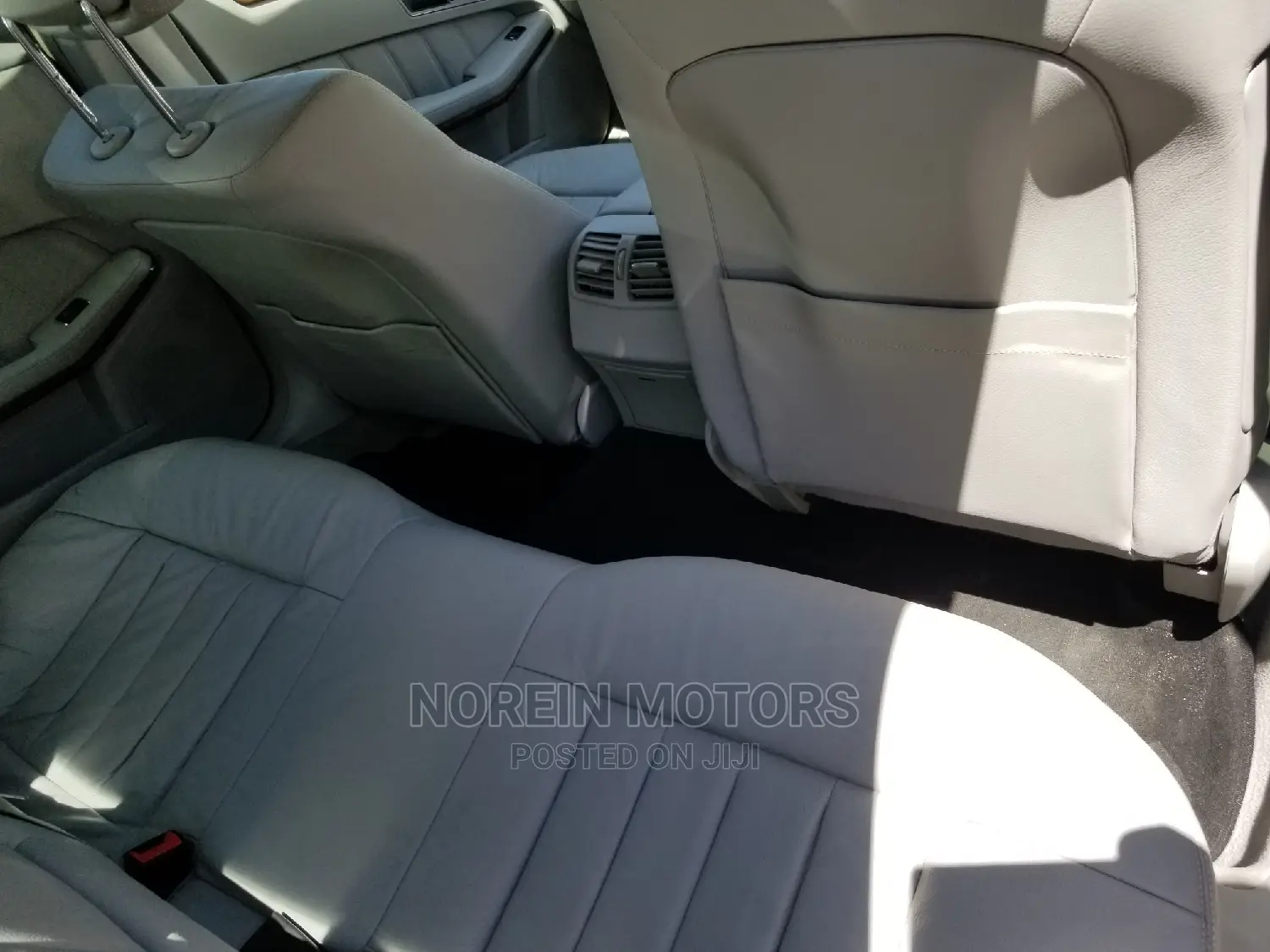 Mercedes-Benz E250 2013 Brown
