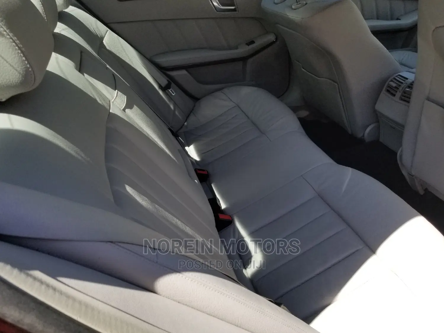 Mercedes-Benz E250 2013 Brown