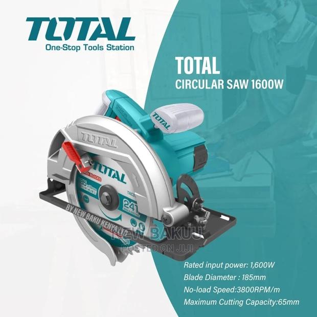 Total Circular Saw 1600W