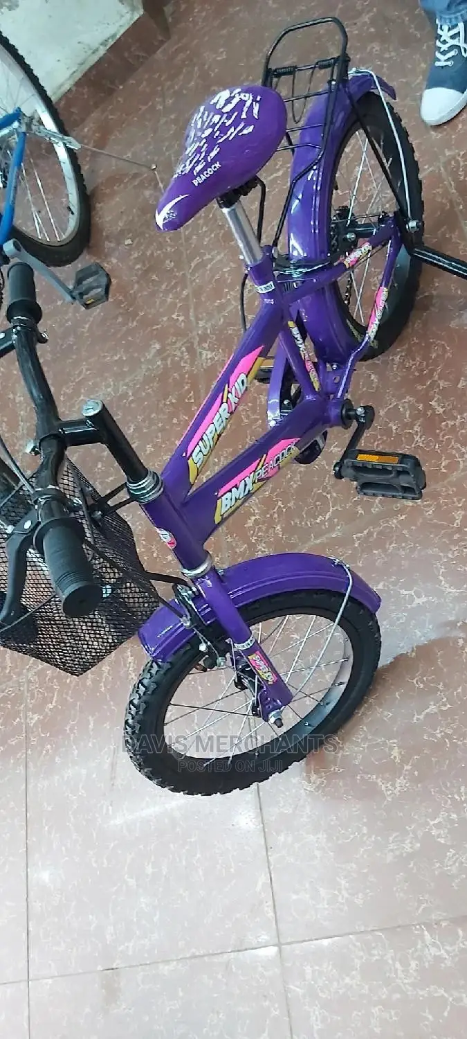 Girl's Bike Size 16 Purple Colour