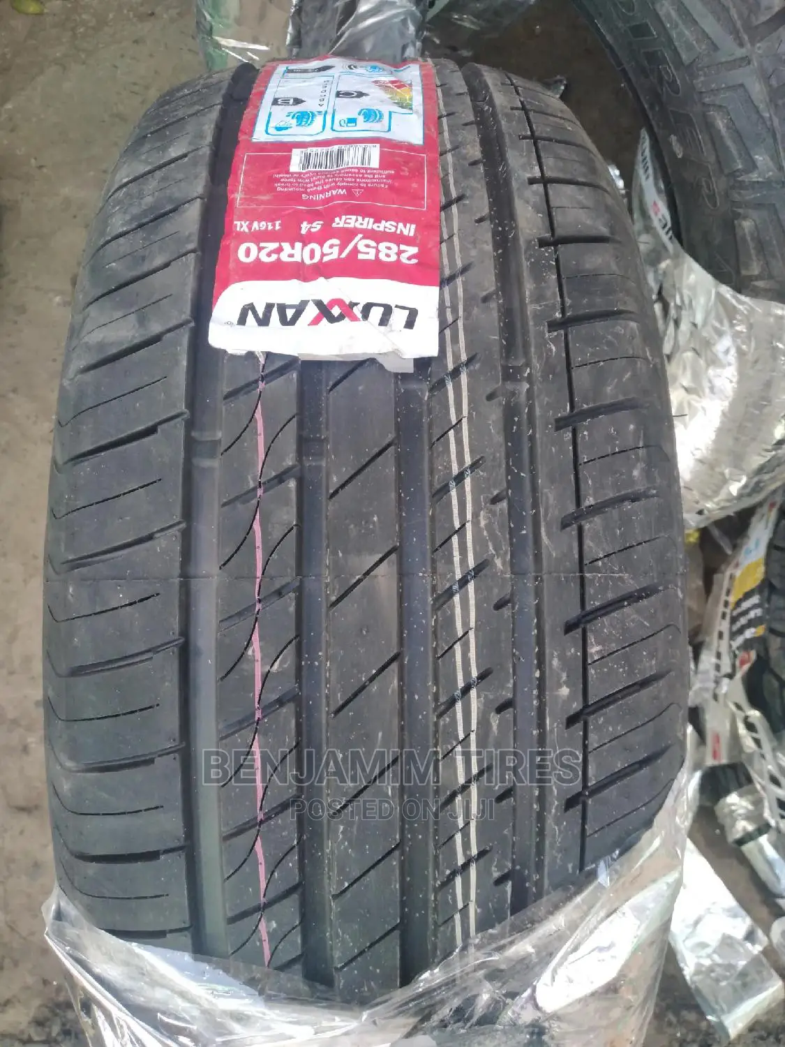Quality Luxan Tires Sizes 285/50r20 for V8.