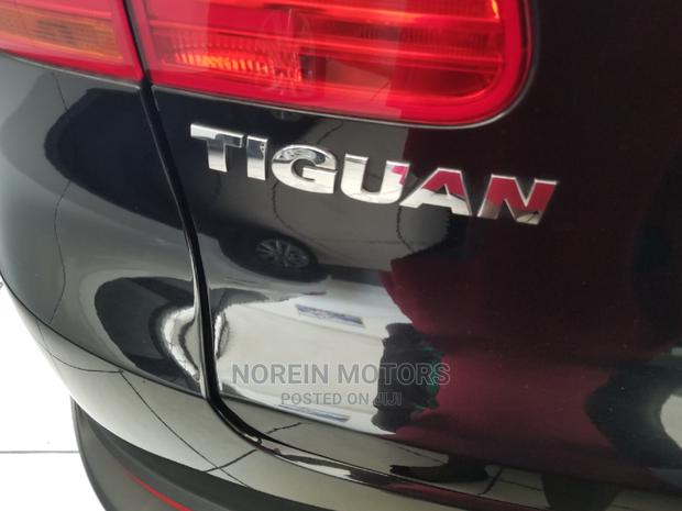 Volkswagen Tiguan 2014 Black - thumbnail 8