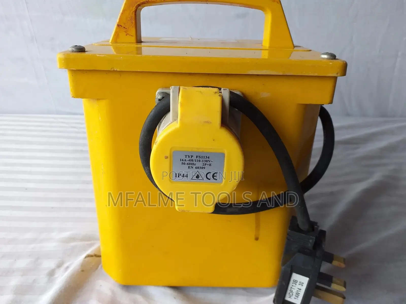 Transformers - Step Down 110v 1000w 1.0kva Portable - Ex-Uk