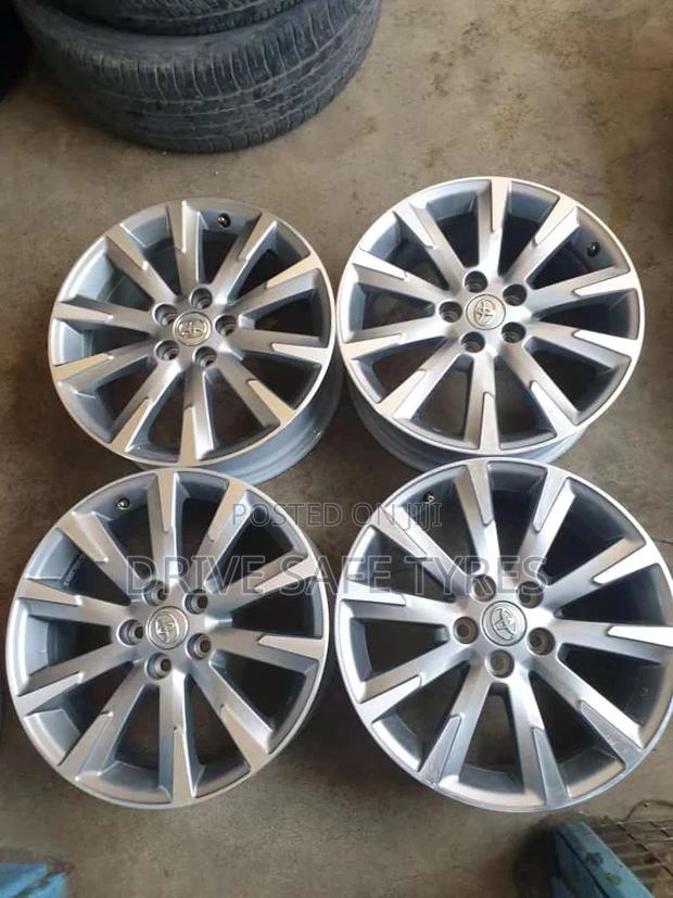 Vangurd Original Rims 18 Inch Set