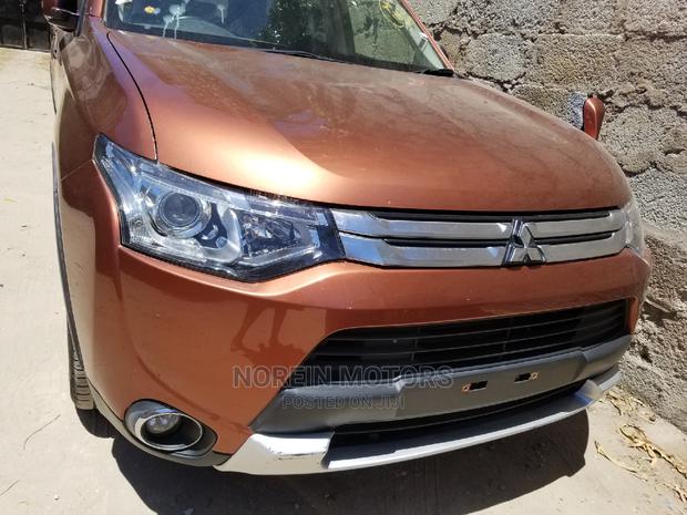 Mitsubishi Outlander 2015 Brown - thumbnail 2