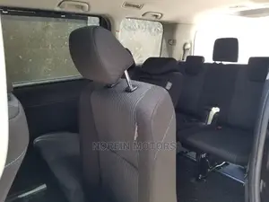 Toyota Voxy 2015 Purple