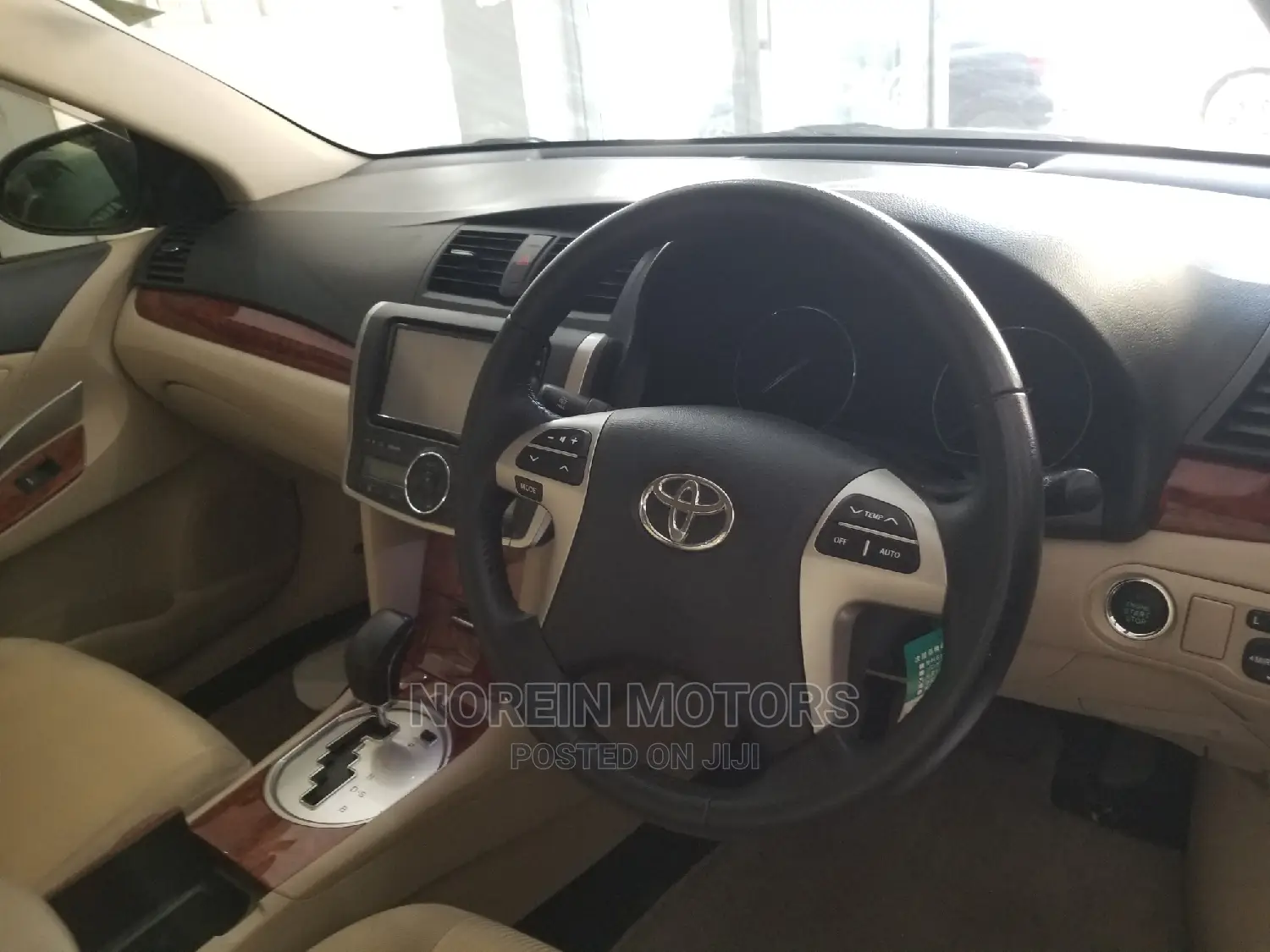 Toyota Premio 2015 Black