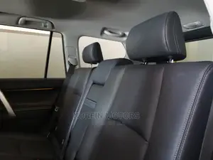 Toyota Land Cruiser Prado 2014 Gray
