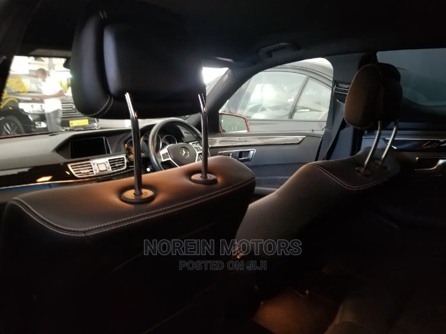 Mercedes-Benz E250 2014 Red