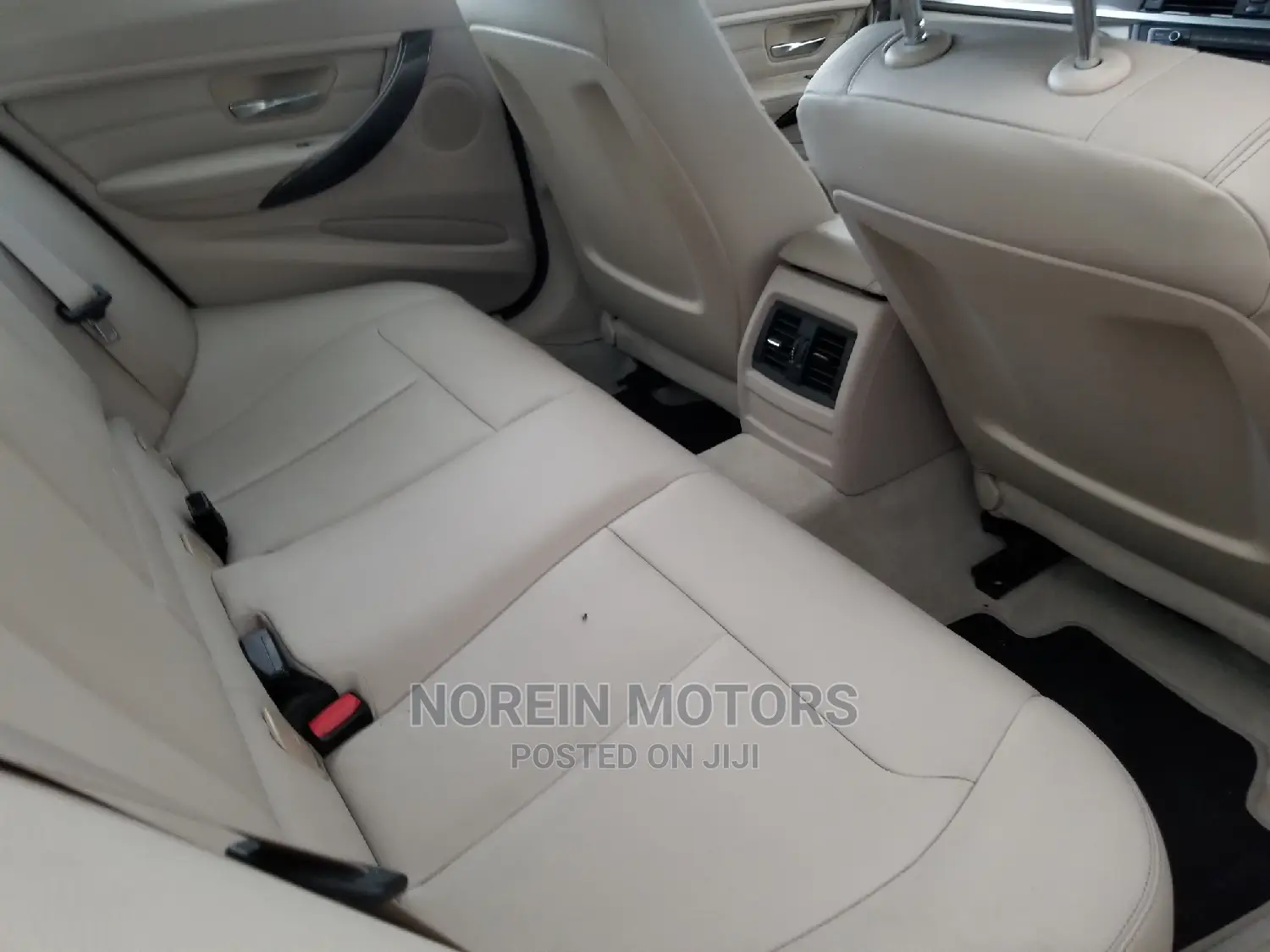 BMW 320i 2014