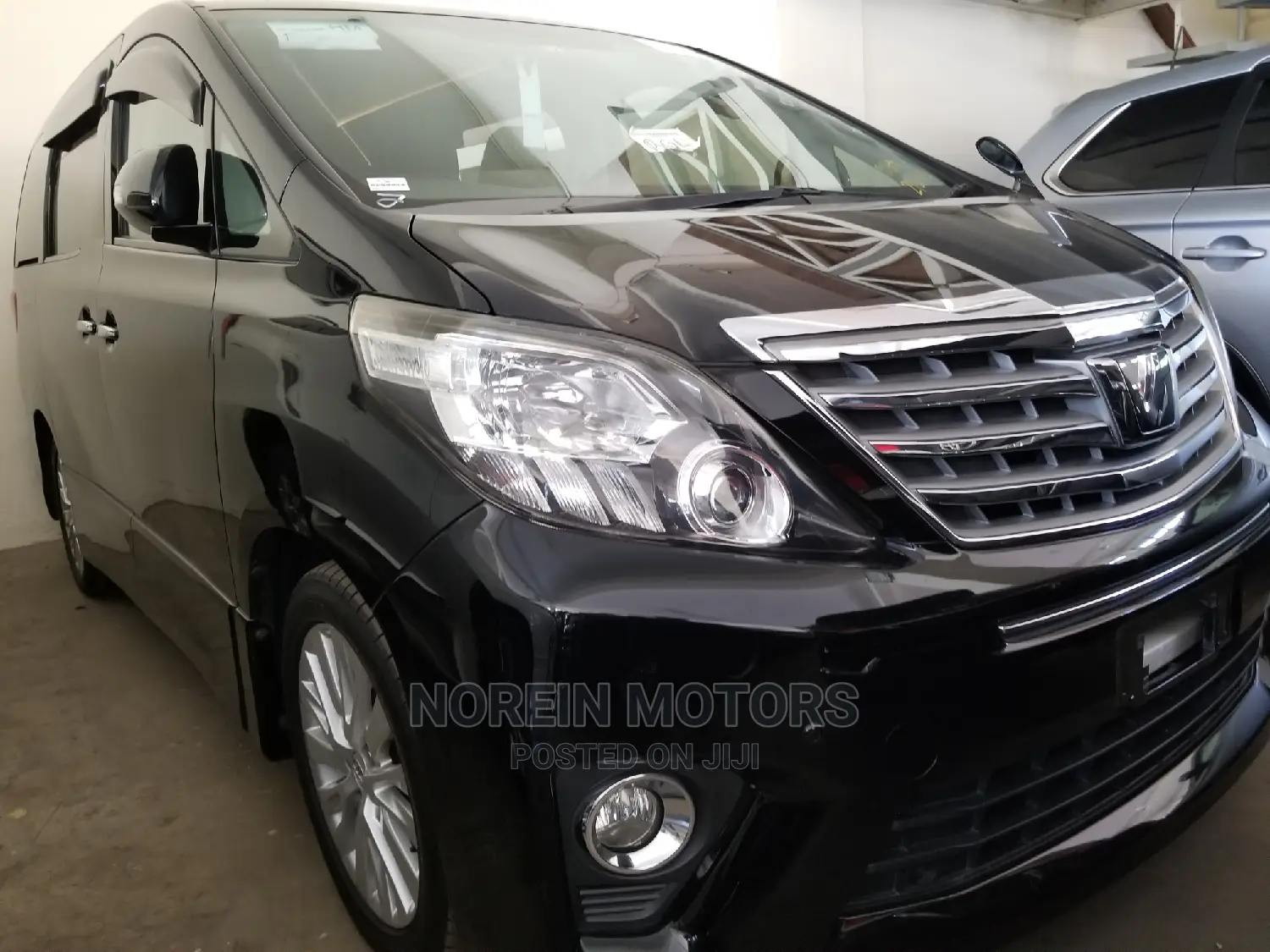 Toyota Alphard 2015 Black