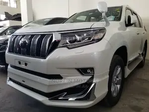 Toyota Land Cruiser Prado 2017 White