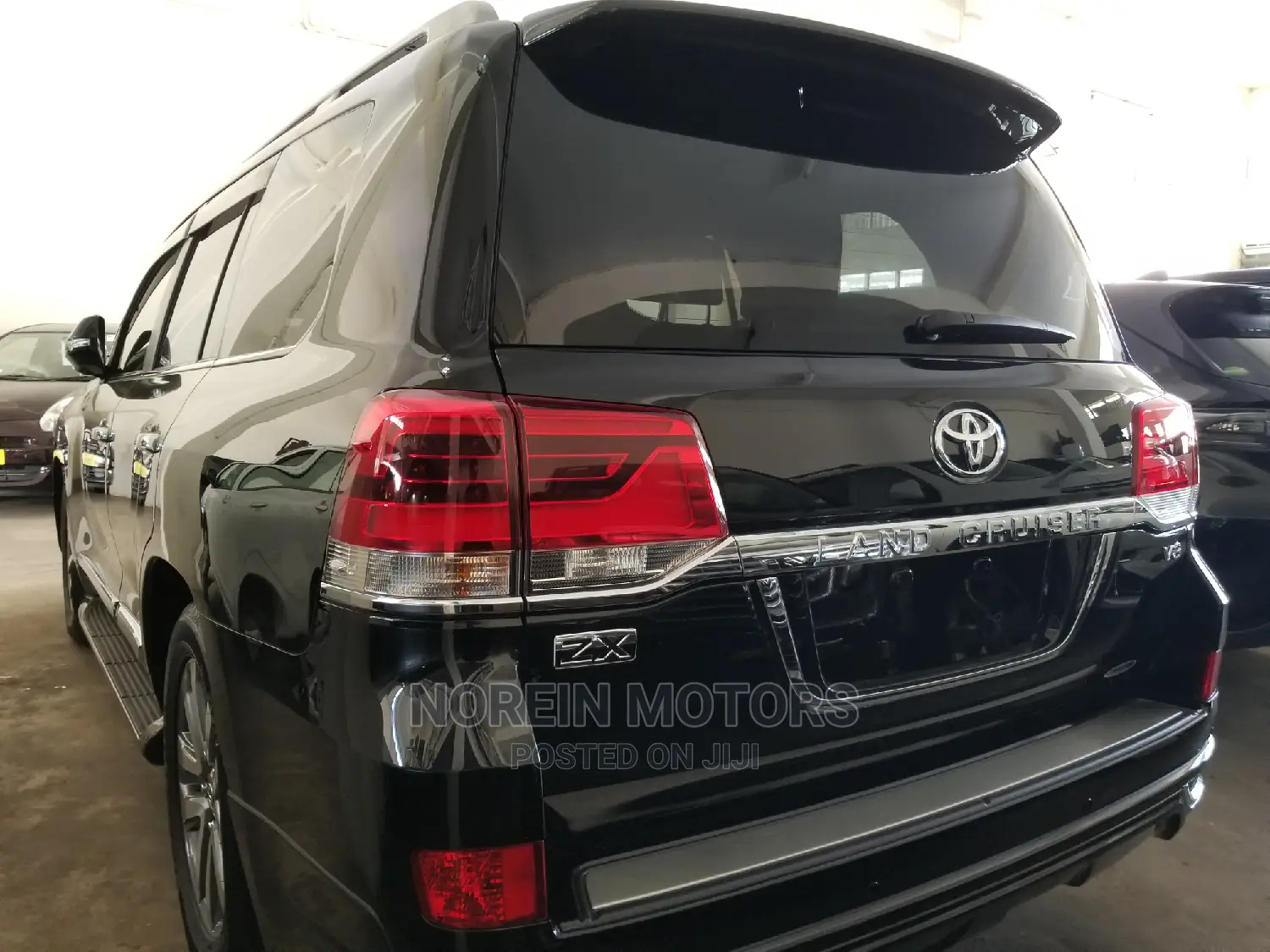 Toyota Land Cruiser 2016 Black