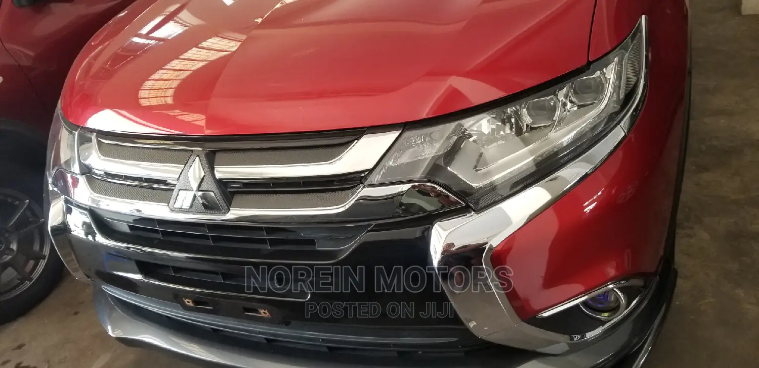Mitsubishi Outlander 2015 Red