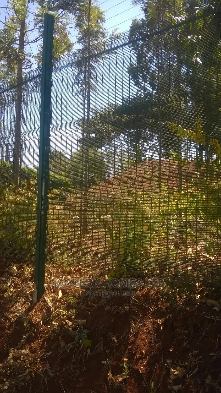Expert Anti Climb Mesh Fence Installation
