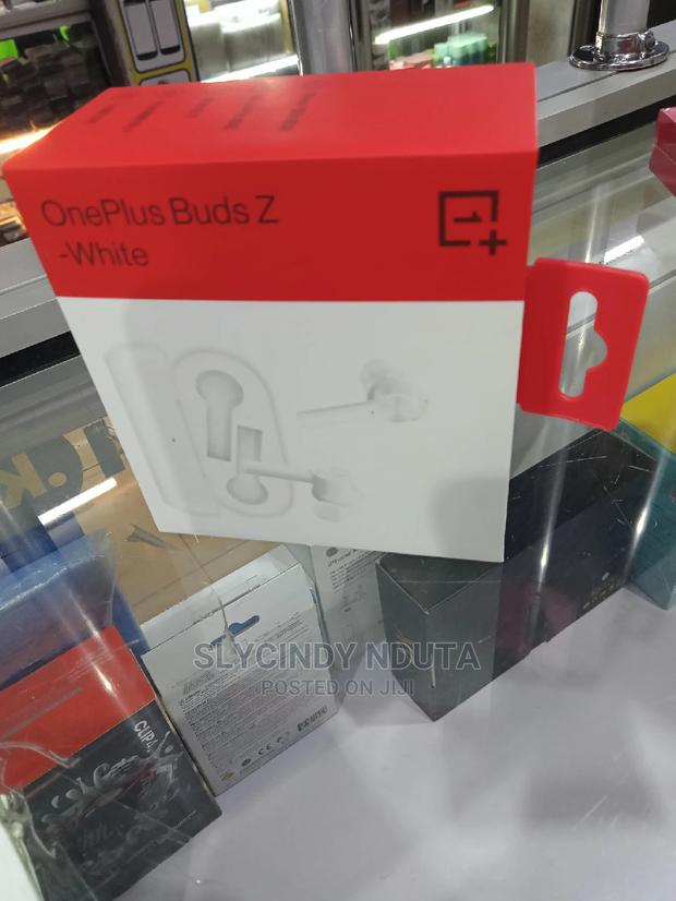 One Plus Budsz - main view