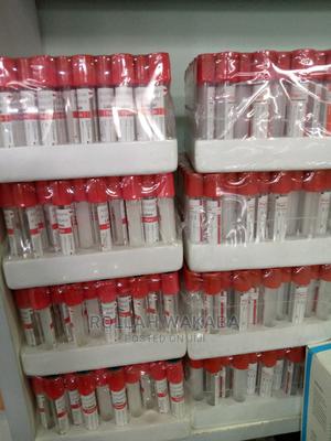 Red Top With Clot Activator - main view