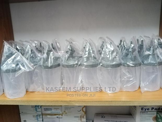 Humidifier Bottle (For the Oxigen Concentrator) - thumbnail 3