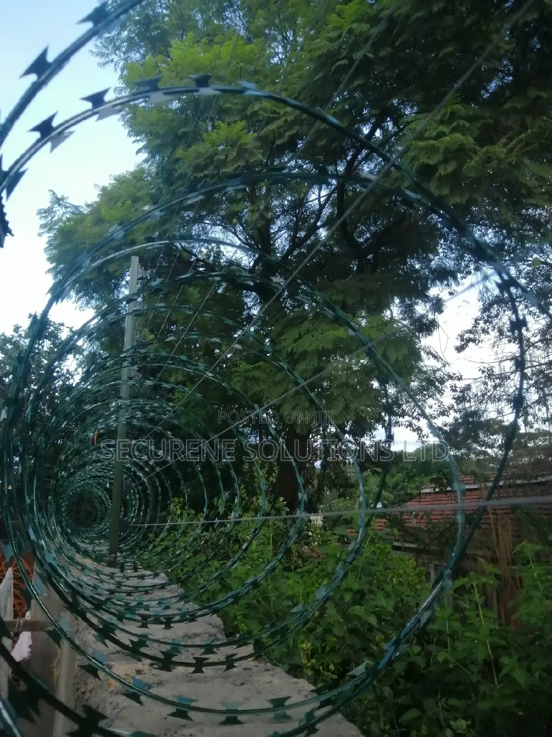 Electric Fence And Razor Wire Materials Site Supplies